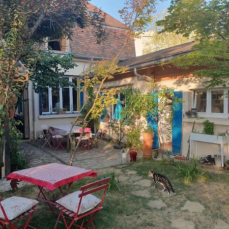 Le Clos Du Moulin Dijon,Sa Piscine, Son Jardin, Au Calme, La Campagne A La Ville Luaran gambar